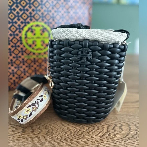 NWT! NEW! Tory Burch Emerson Basketweave Woven Mini Bucket Bag -Women leather - Picture 3 of 12